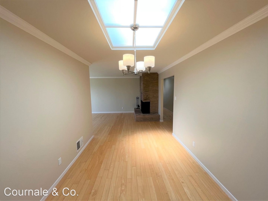 425 39th Avenue - Photo 3