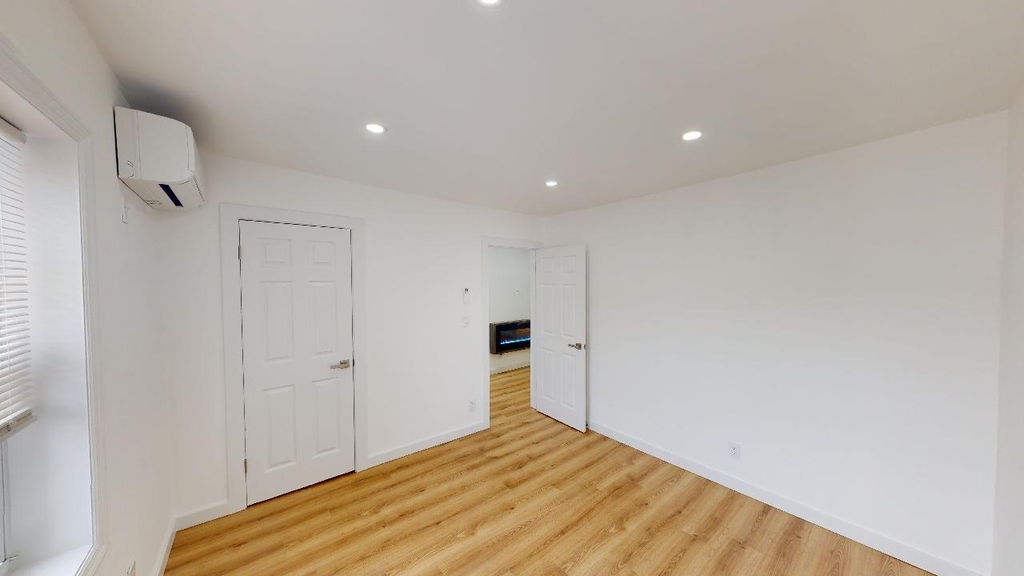 85-13 68th Avenue - Photo 13