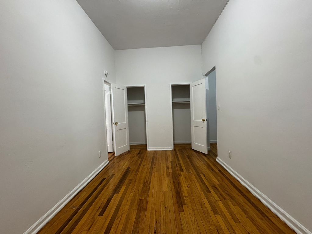 200 West 113th Street - Photo 6