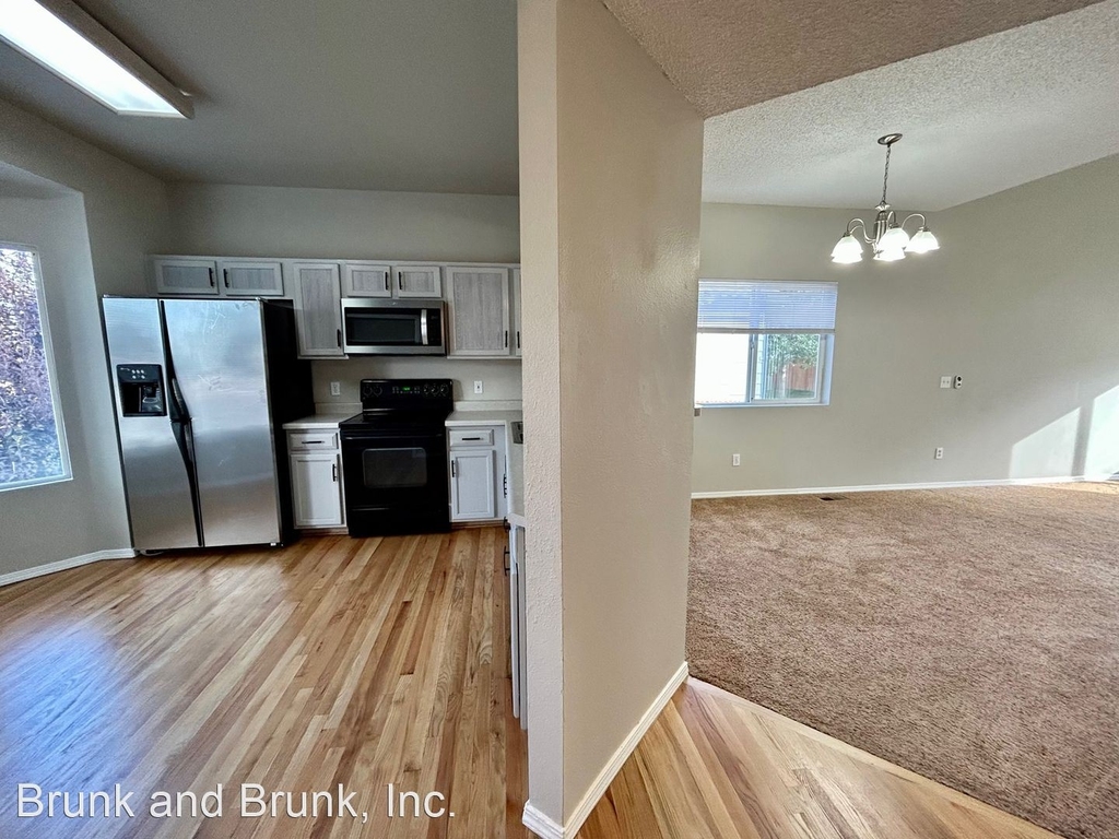 2665 Leoti Drive - Photo 6