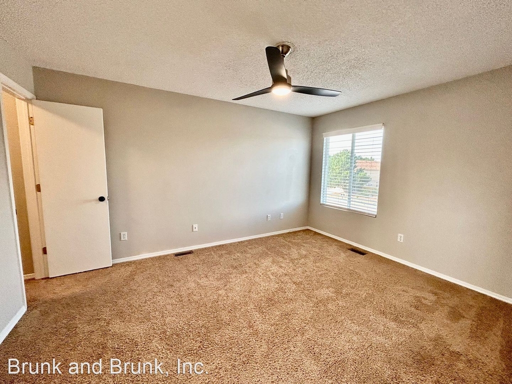 2665 Leoti Drive - Photo 9