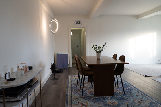 8 Peter Cooper Road - Photo 0