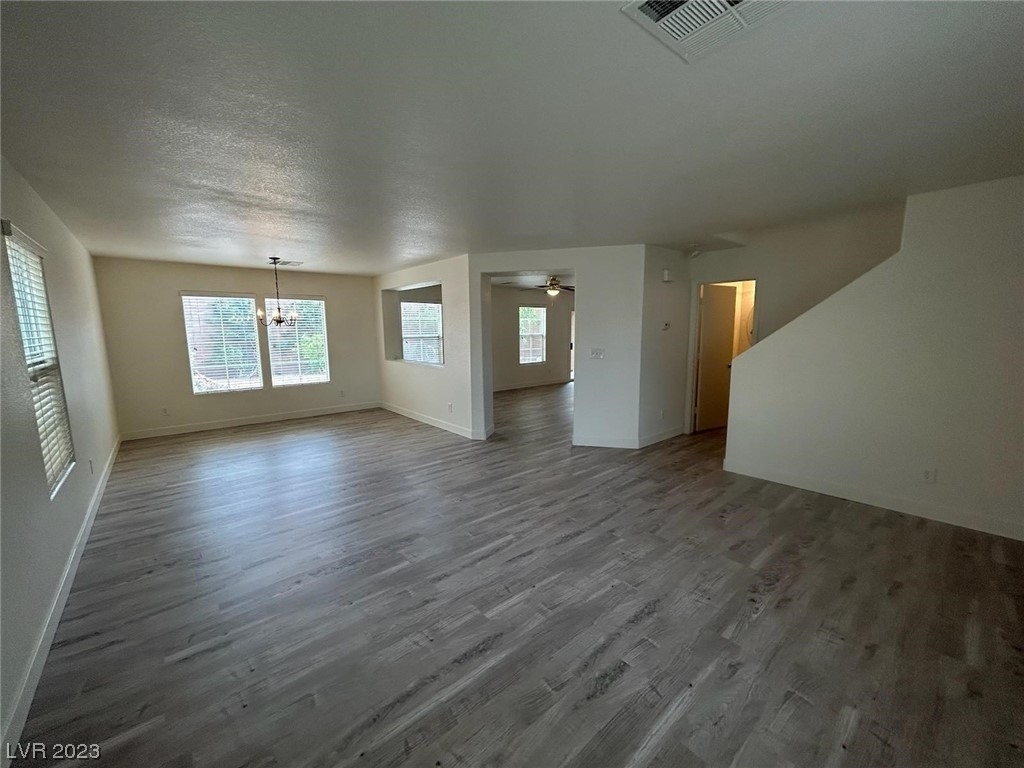 79 Kind Avenue - Photo 2