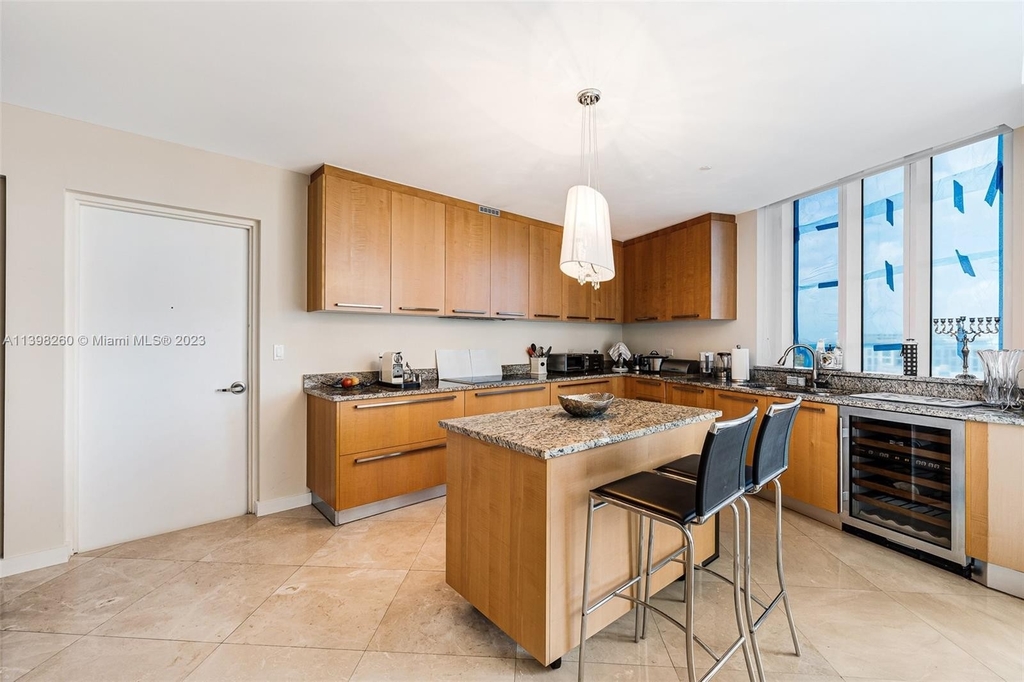 16001 Collins Ave - Photo 41