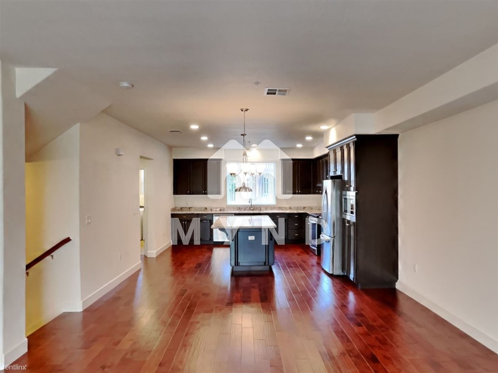 15715 Ibiza Ln - Photo 3