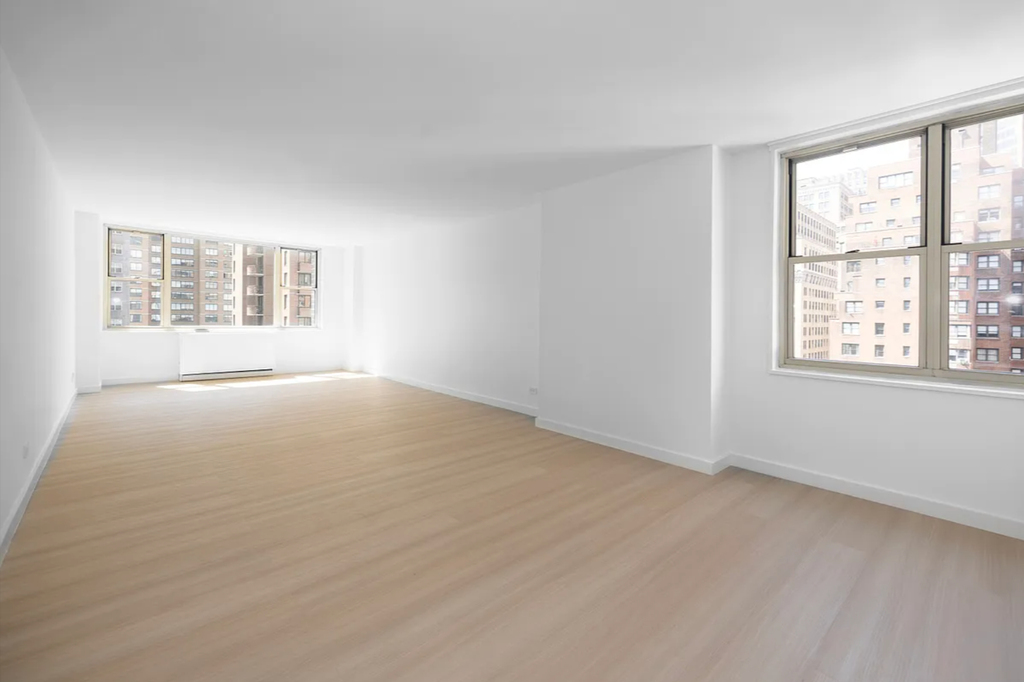 3rd Ave - Photo 1