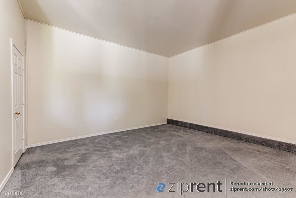 13543 Southwest 64th Avenue - Photo 12