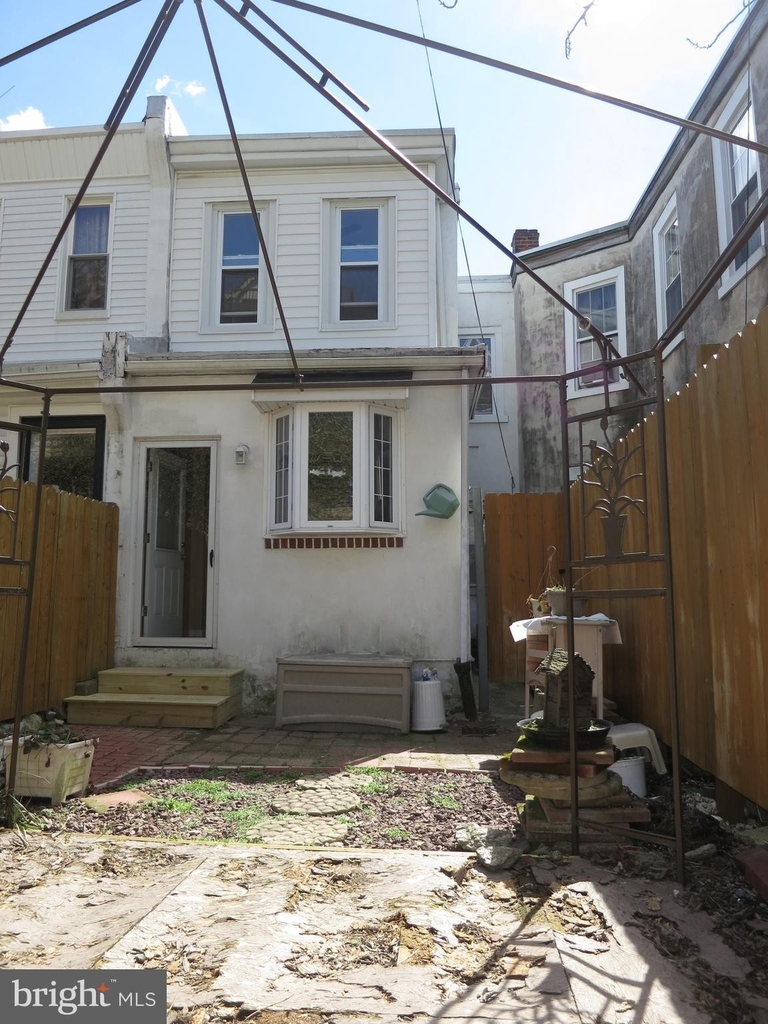 245 Kalos Street - Photo 21