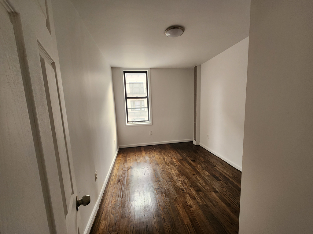 601 West 141st Street - Photo 4