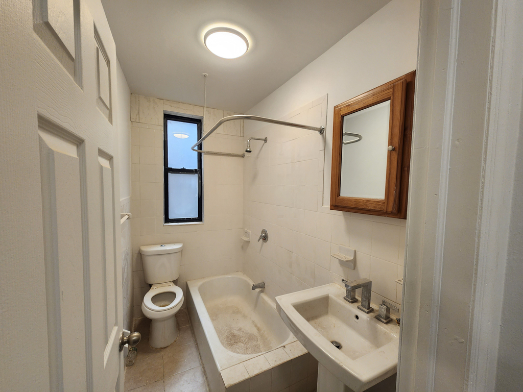 601 West 141st Street - Photo 6