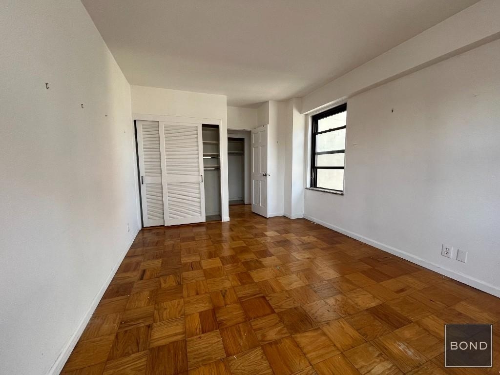 401 East 88th Street - Photo 12