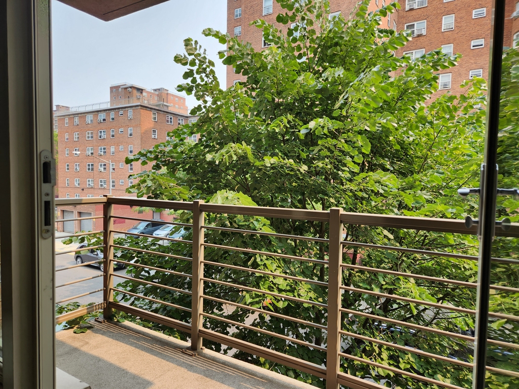 170 East 112th Street - Photo 4