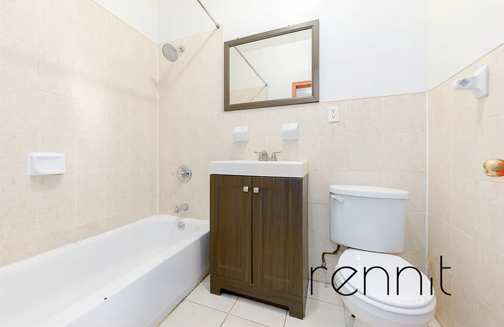 1168 Putnam Avenue - Photo 2