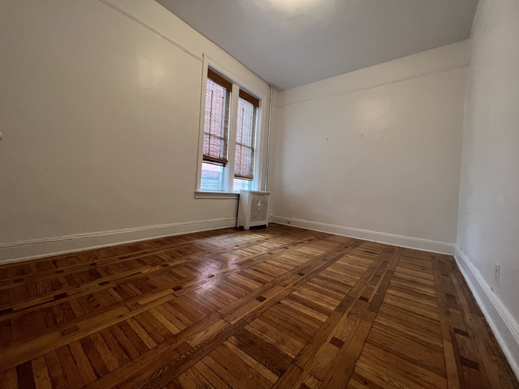 West 153rd Street - Photo 4