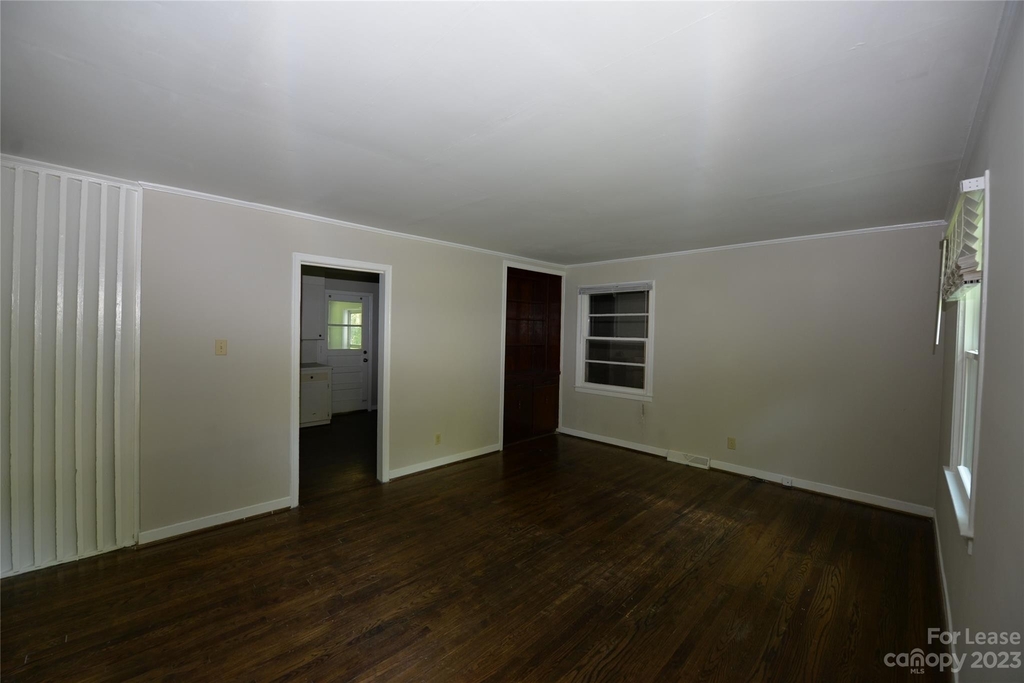 4120 Howie Circle - Photo 8