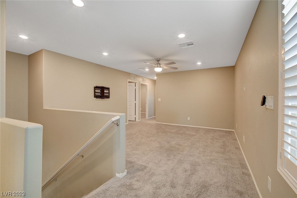 9726 Cluny Avenue - Photo 21