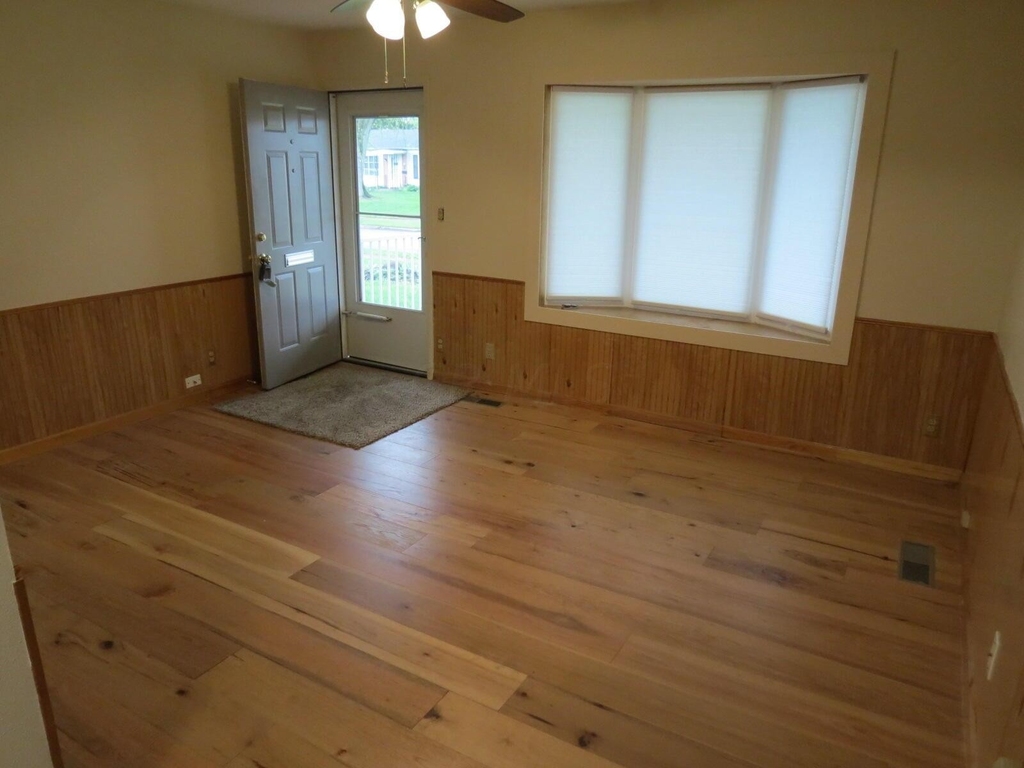 2860 Dolby Drive - Photo 3
