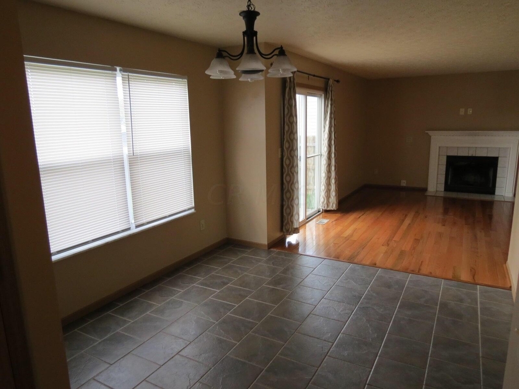 4331 Sestos Drive - Photo 3