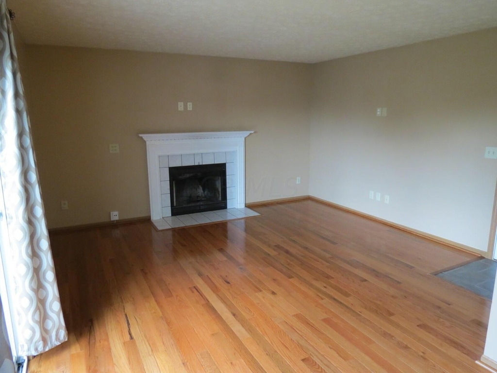 4331 Sestos Drive - Photo 2