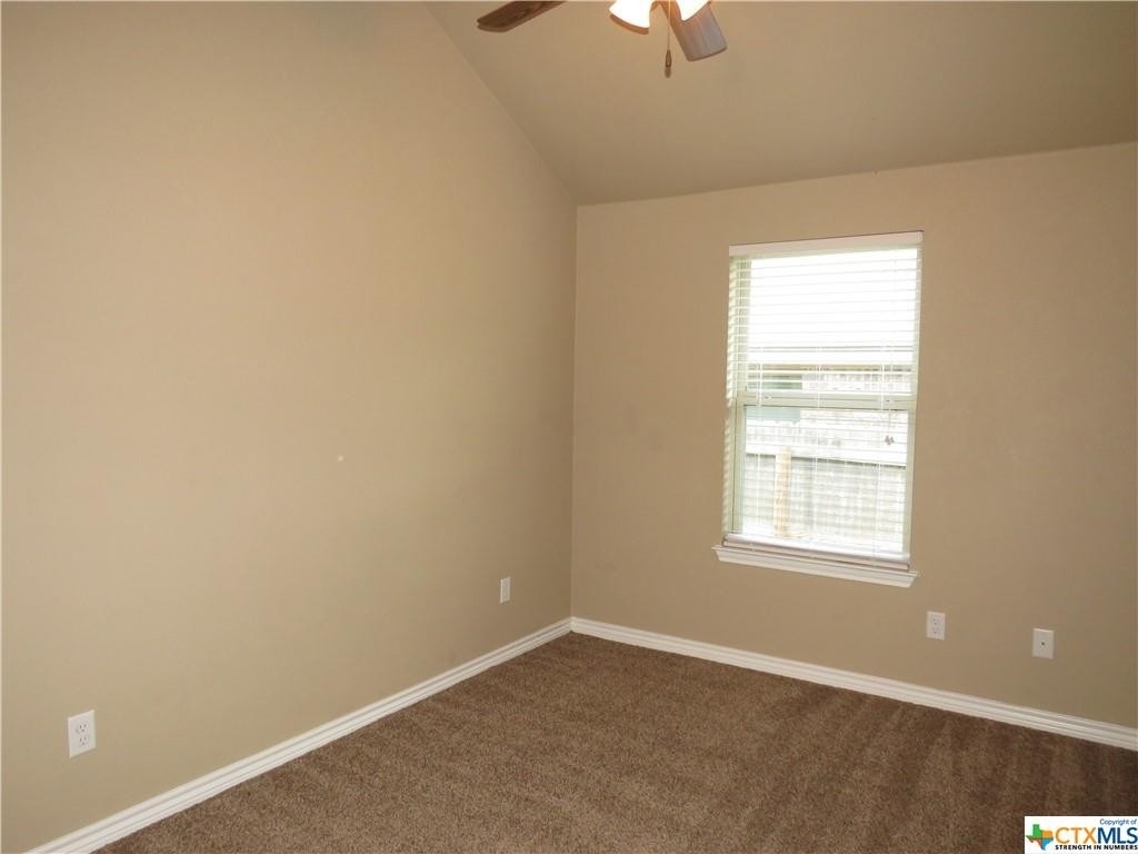 405 Sladecek Drive - Photo 6