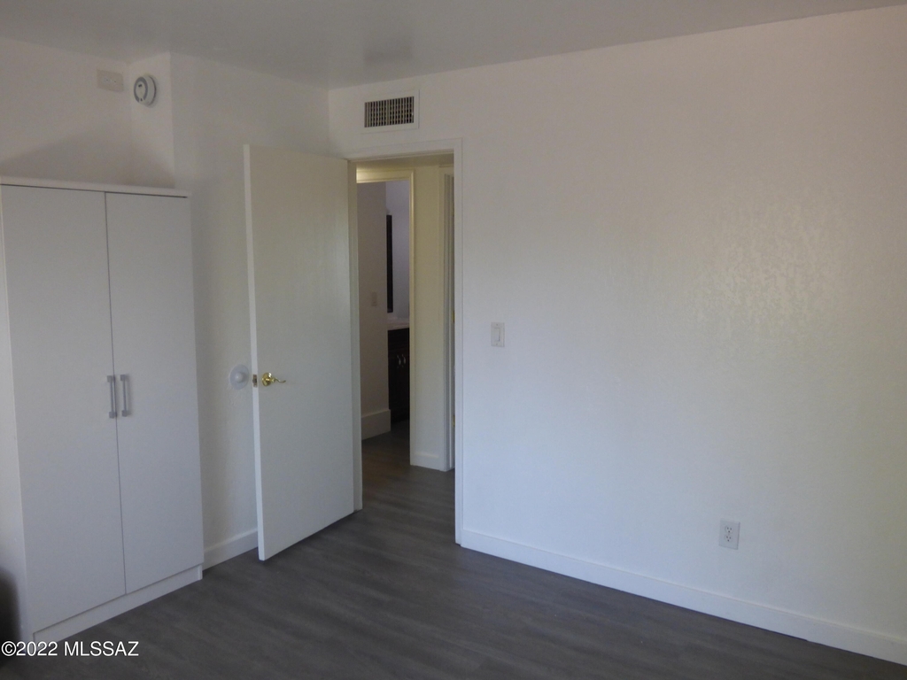 7659 E Queen Palm Circle - Photo 10