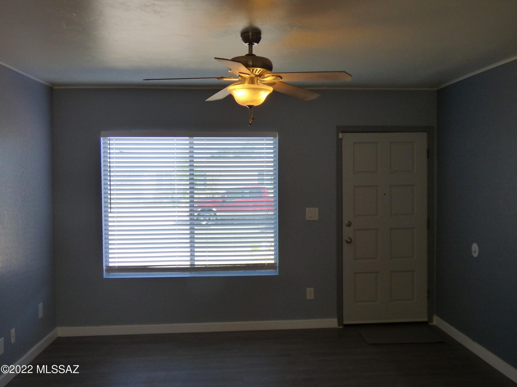 7659 E Queen Palm Circle - Photo 2