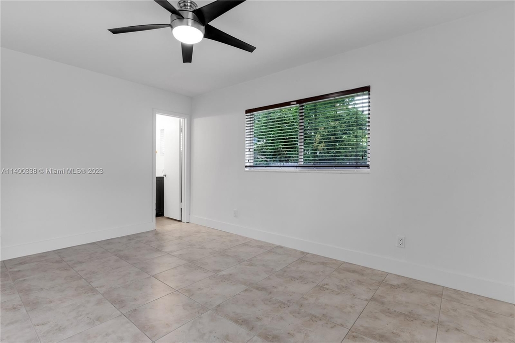 12021 Sw 40th St - Photo 21