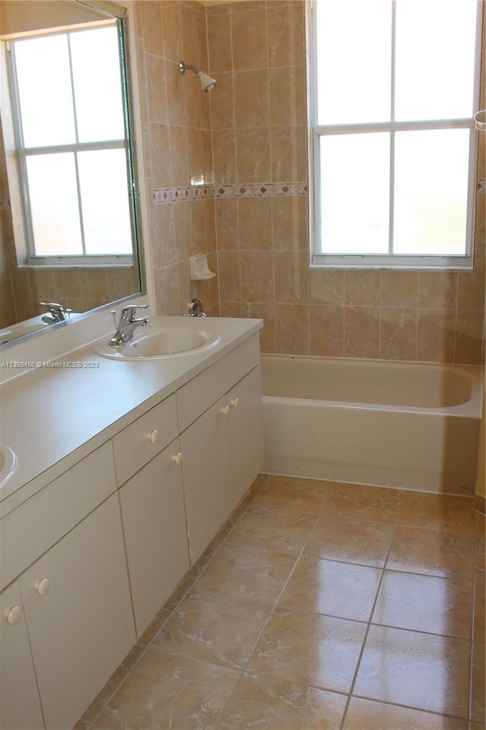 13834 Sw 274th Ter - Photo 22