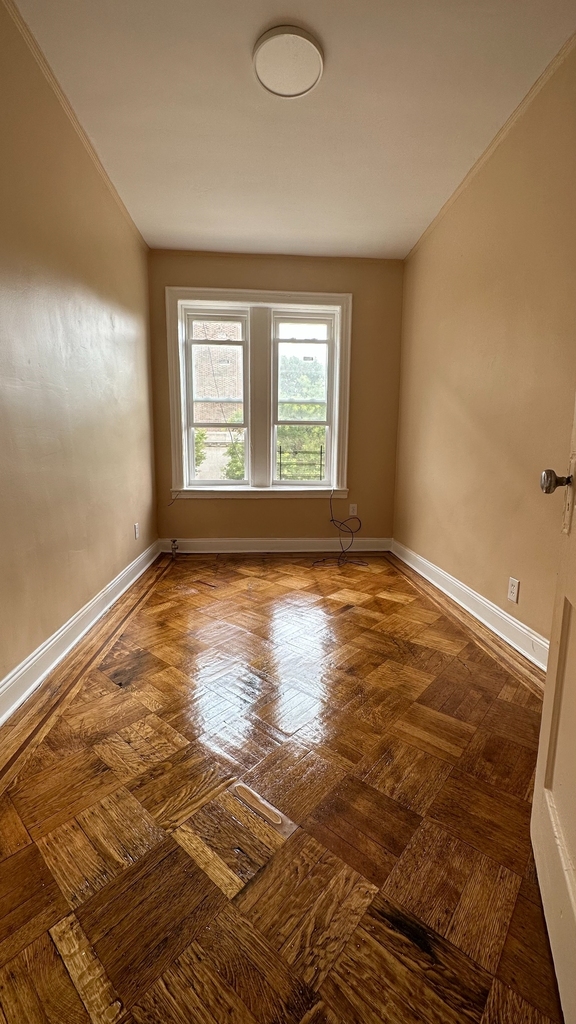 1583 Park Place - Photo 3