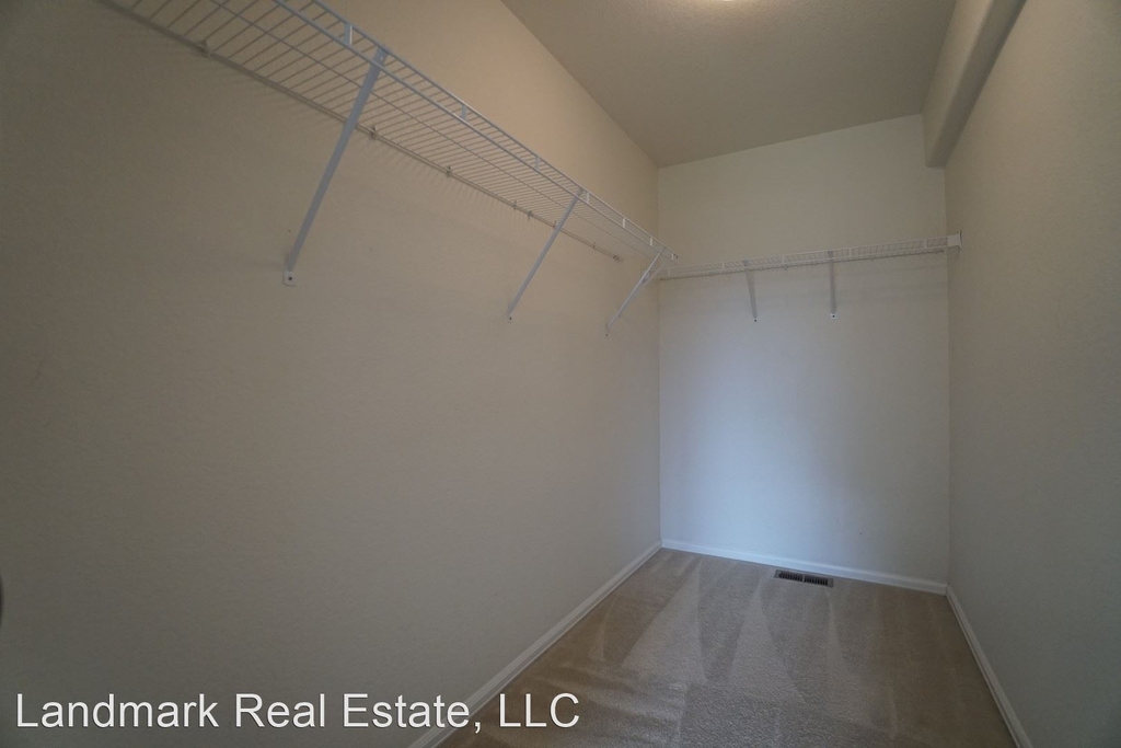 6364 Roundup Butte Street - Photo 15