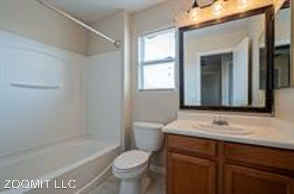 7265 West Gardenia Avenue - Photo 25