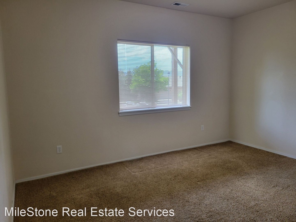 4326 Susie View - Photo 17