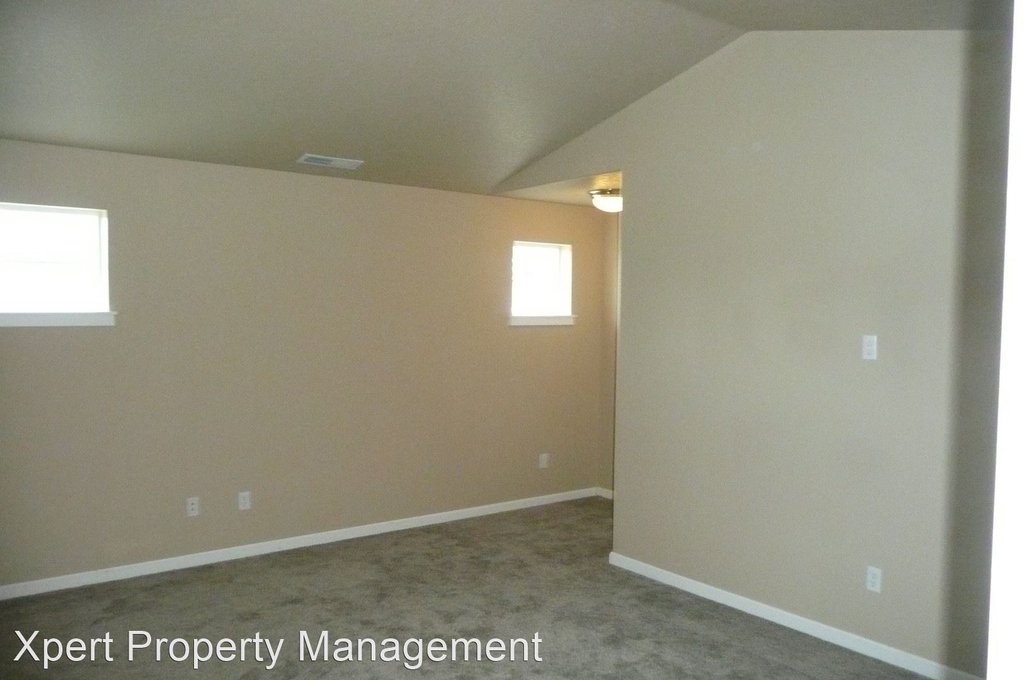 11500 Nw 30th Ct - Photo 15