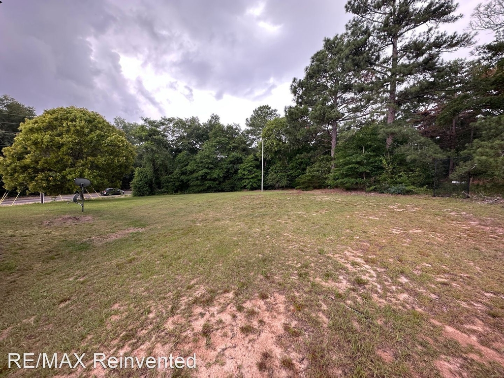 2102 Howard Mill Rd - Photo 18