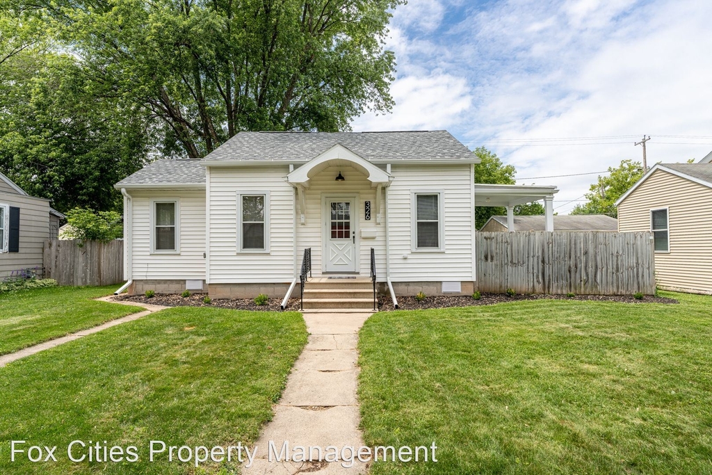 326 S. Maple Street - Photo 1