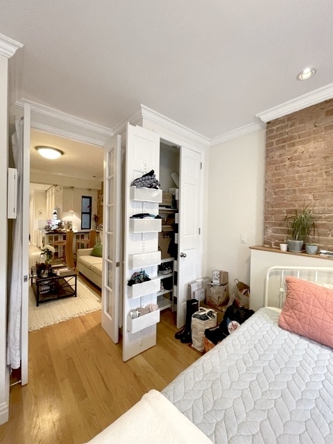 34th between 2nd and 3rd Avenue  - Photo 10