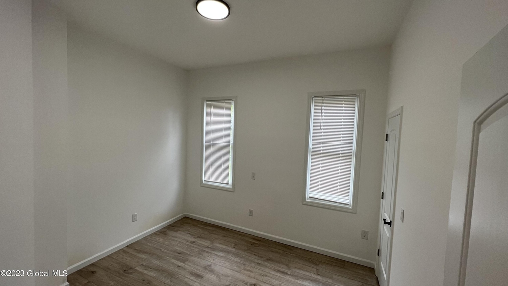 143 5th Avenue - Photo 12