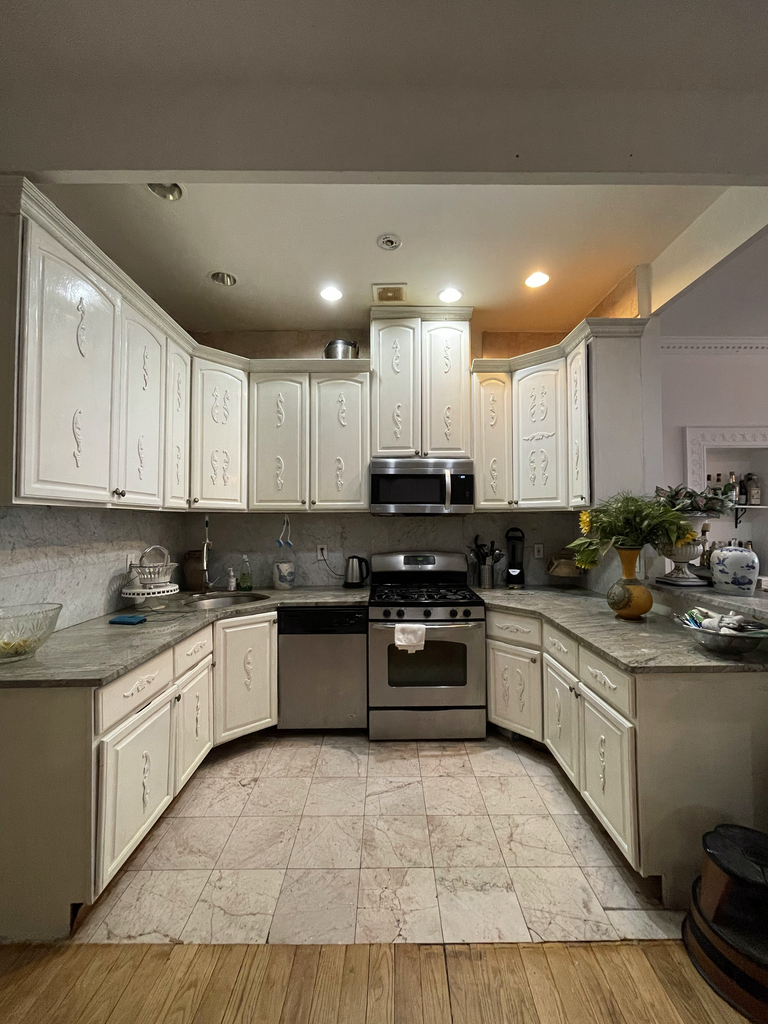365 West 116th Street - Photo 3