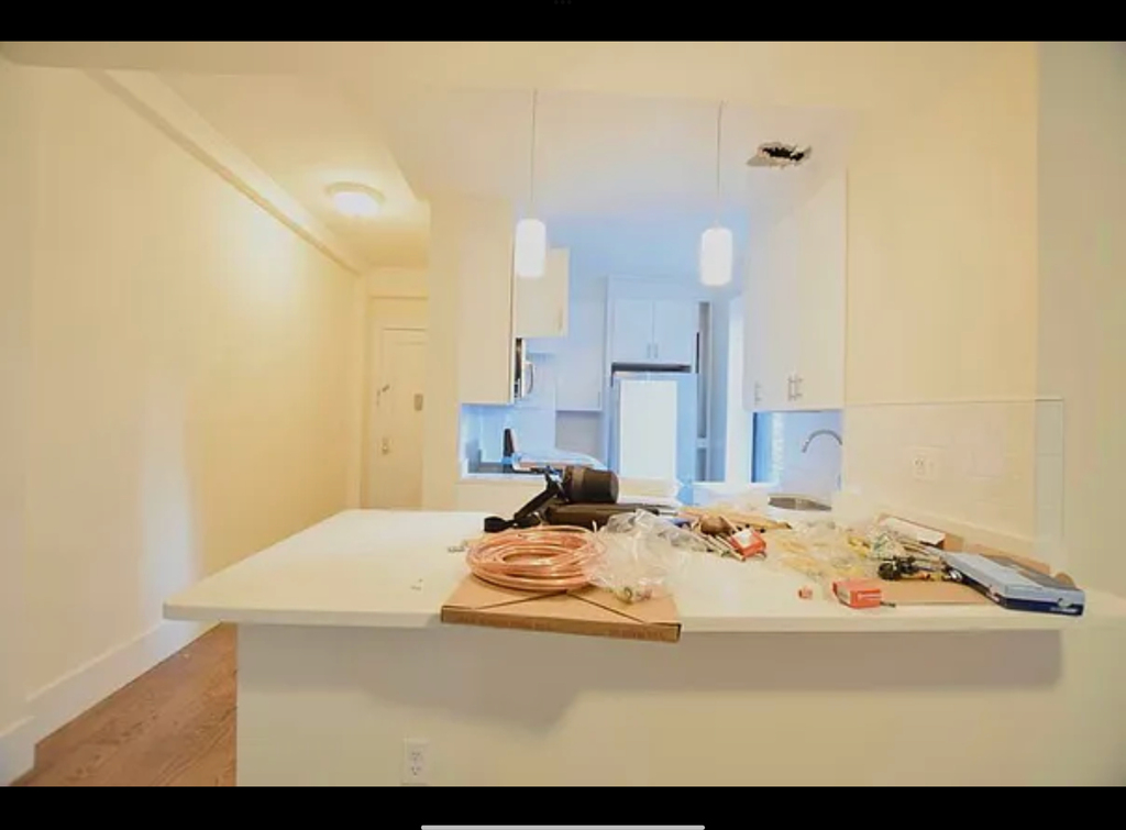 106 West 69th Street - Photo 1