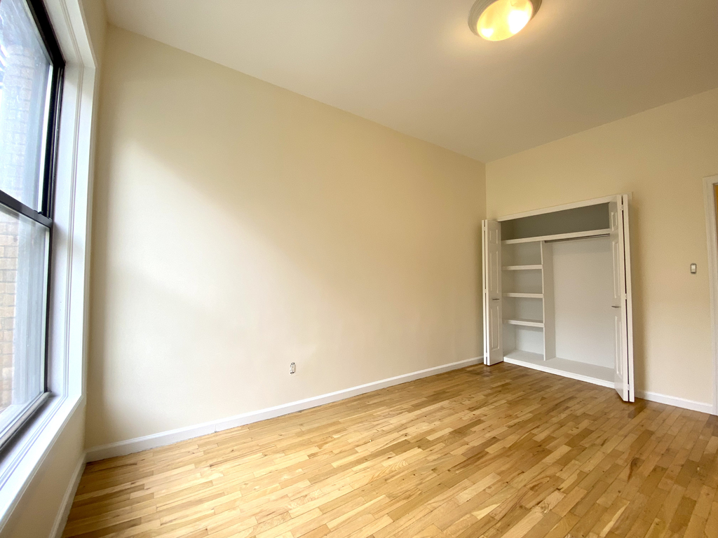73rd & Columbus Ave - Photo 7