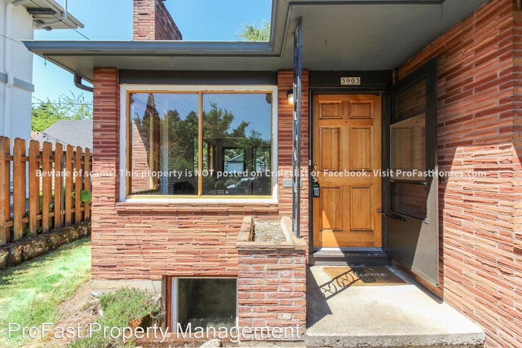 5903 Ne 30th Ave - Photo 1