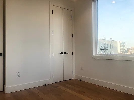 108 Havemeyer Street - Photo 5