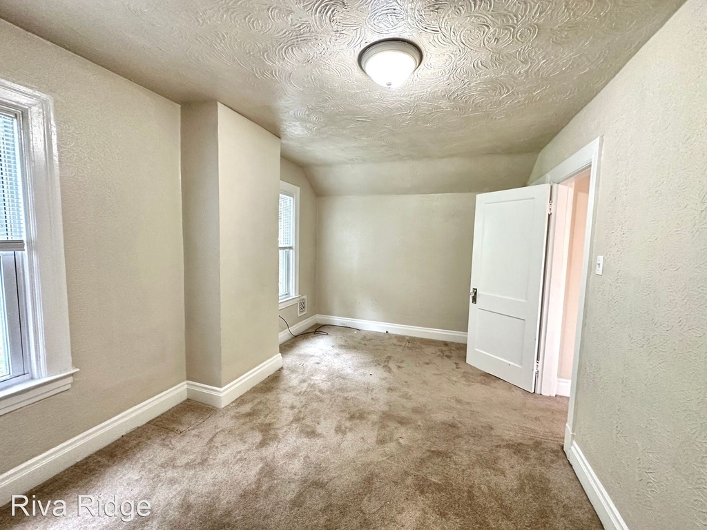 1519 Rutherford Avenue - Photo 12