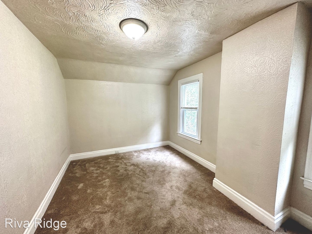 1519 Rutherford Avenue - Photo 11