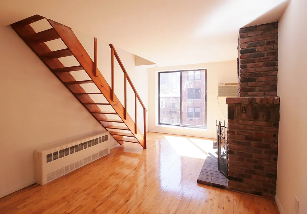 516 East 86th Street - Photo 1