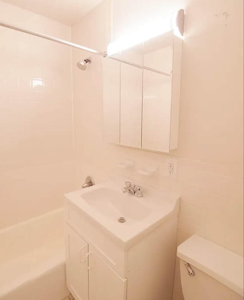 516 East 86th Street - Photo 9