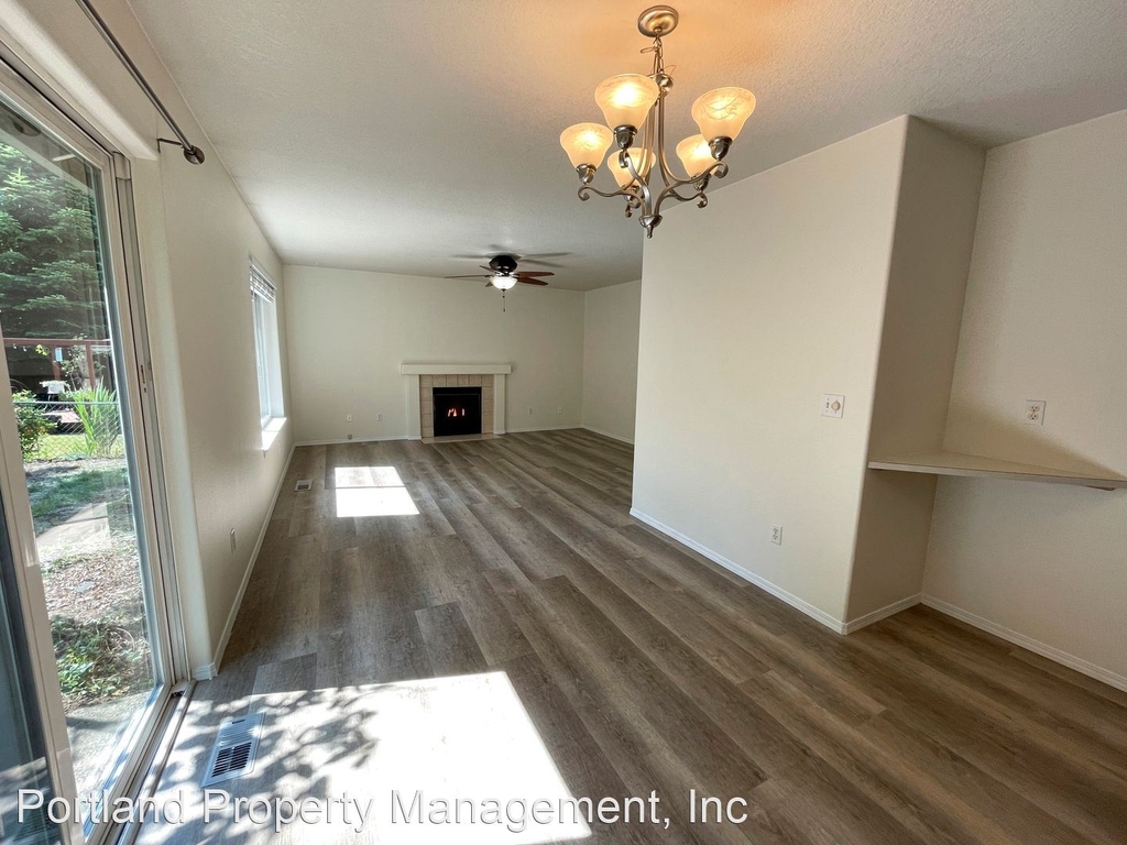 1366 Ne 84th Lane - Photo 6