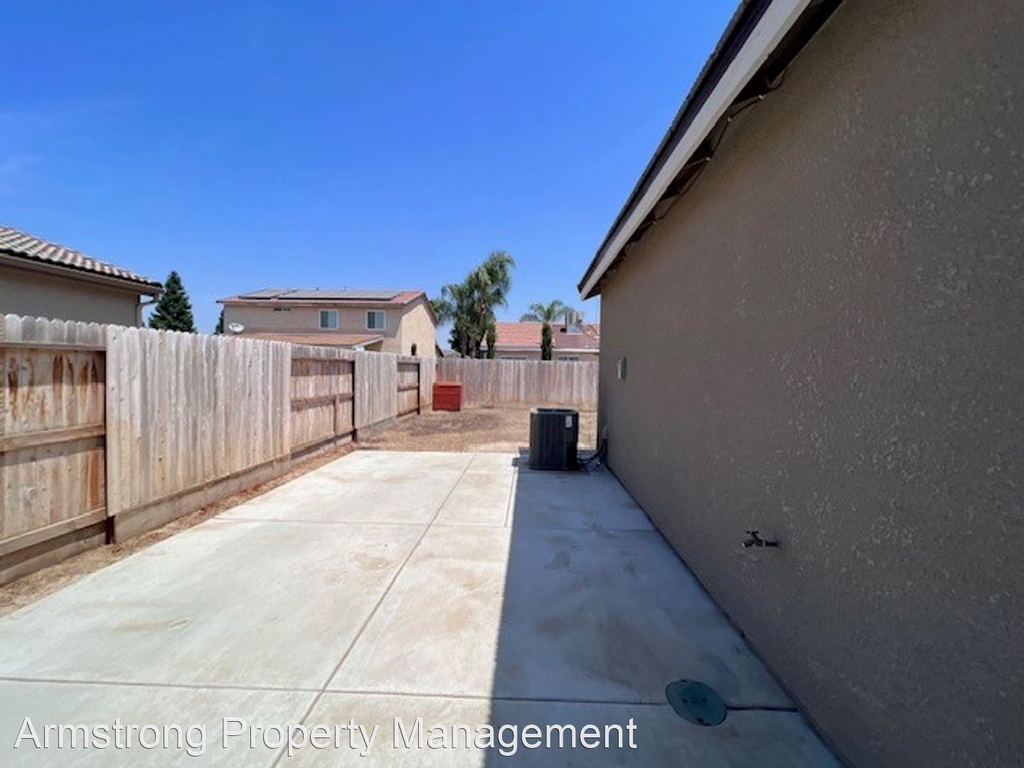 1830 E. Monte Vista Avenue - Photo 23