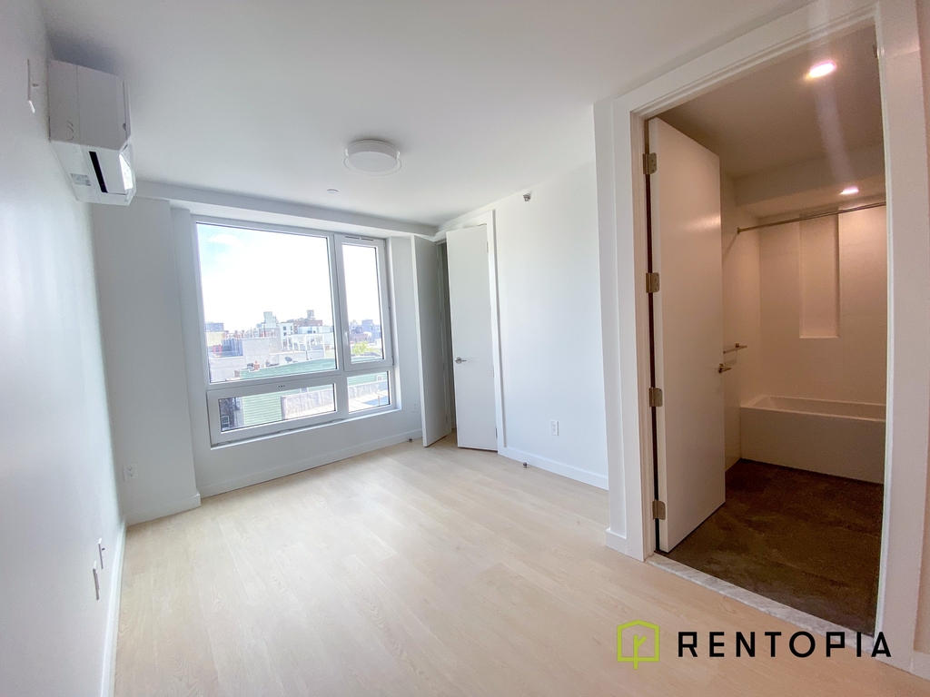 280 Meeker Avenue - Photo 5