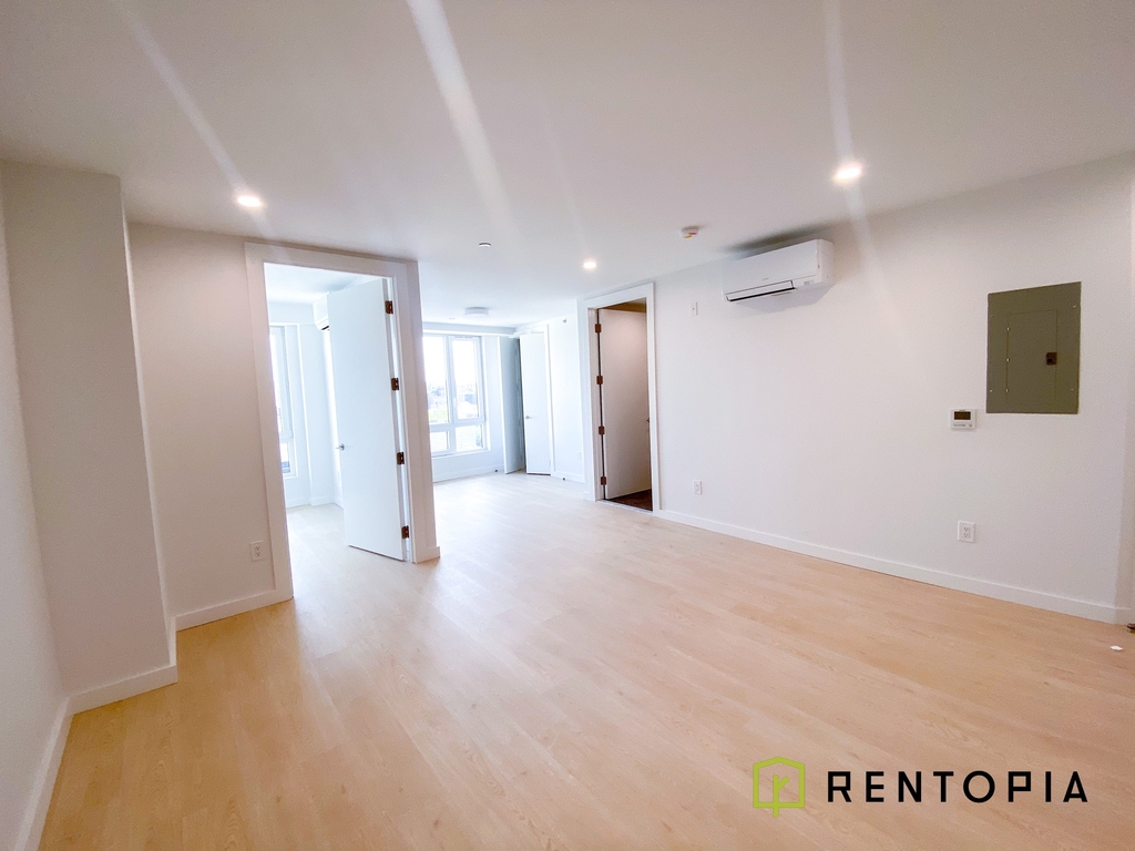 280 Meeker Avenue - Photo 1